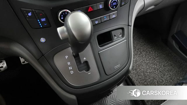 Hyundai The New Grand Starex id 4836747 из Кореи 29