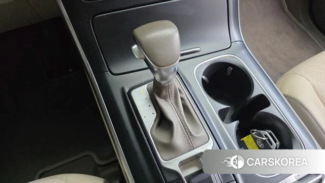 Kia Carnival 4th generation id 5034671 из Кореи 35