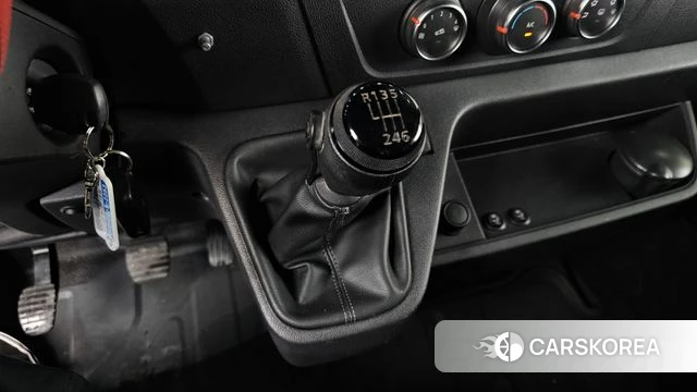 Renault Korea (Samsung) Master id 4935761 из Кореи 34