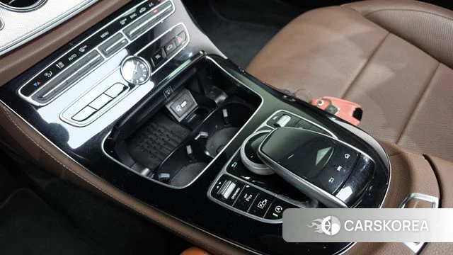 Mercedes-Benz E-Class W213 id 4967240 из Кореи 19