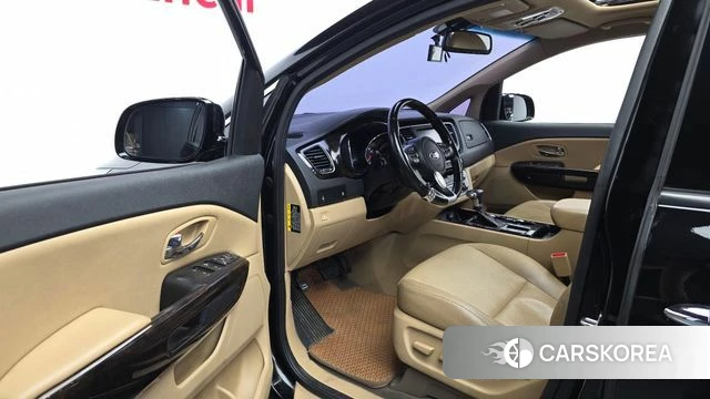 Kia The New Carnival id 4993116 из Кореи 29