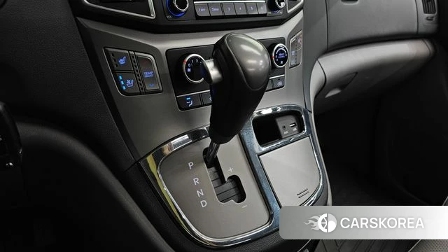 Hyundai The New Grand Starex id 4765263 из Кореи 19