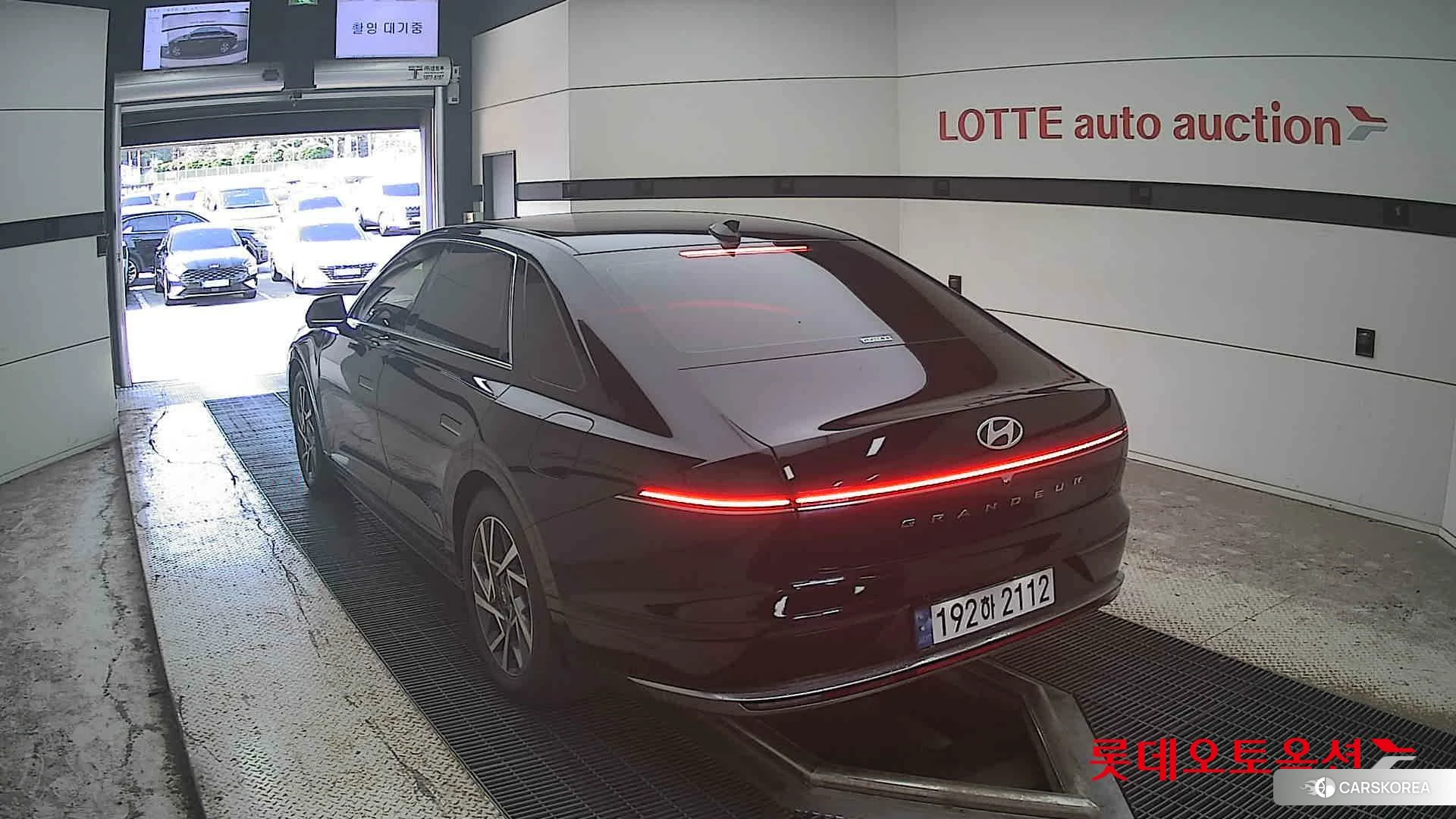 Hyundai Grandeur Hybrid id 4984630 из Кореи 35