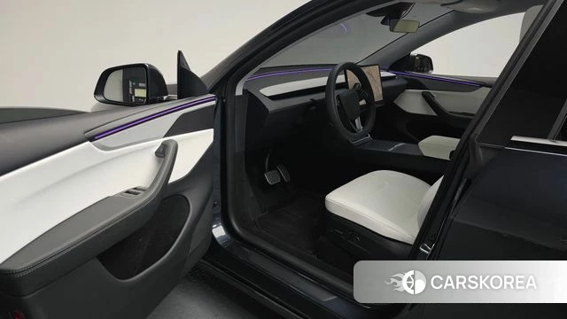 Tesla Model Y id 4748992 из Кореи 35