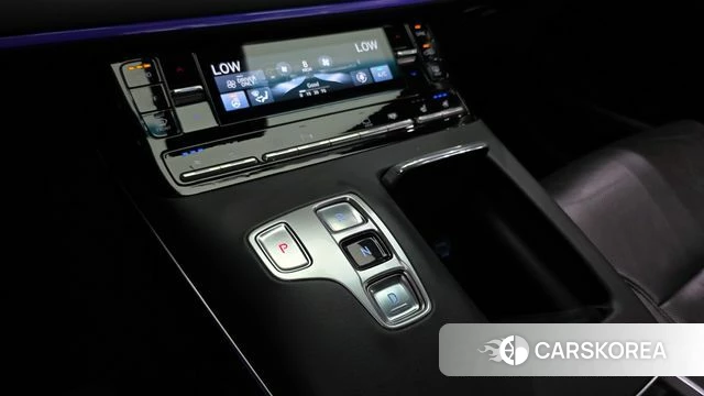 Hyundai The New Grandeur IG Hybrid id 5041365 из Кореи 38