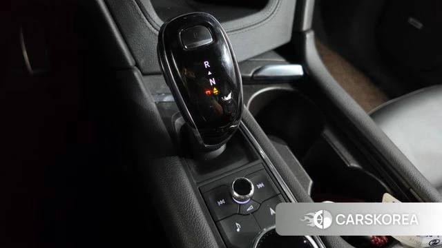 Cadillac XT6 id 4959458 из Кореи 36