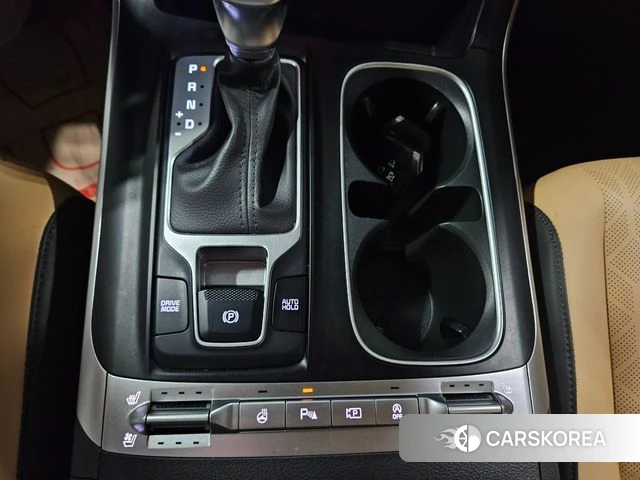 Kia Carnival 4th generation id 4942081 из Кореи 18