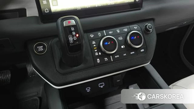 Land Rover Defender (L663) id 4958055 из Кореи 33