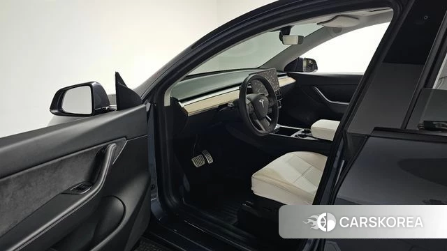Tesla Model Y id 4951991 из Кореи 33