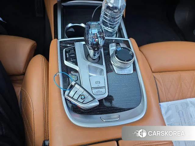 BMW 7 Series (G11) id 4992622 из Кореи 17