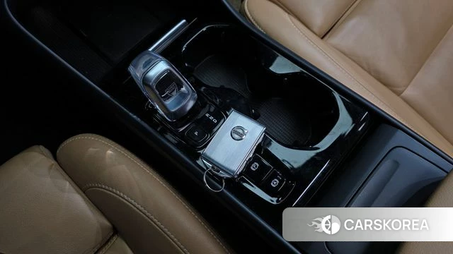 Volvo XC40 id 5012984 из Кореи 33