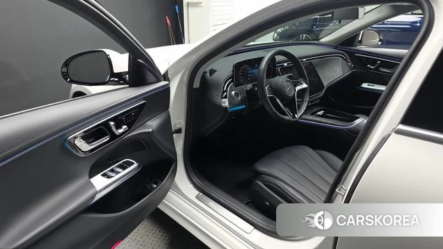 Mercedes-Benz E-Class W214 id 4941125 из Кореи 31