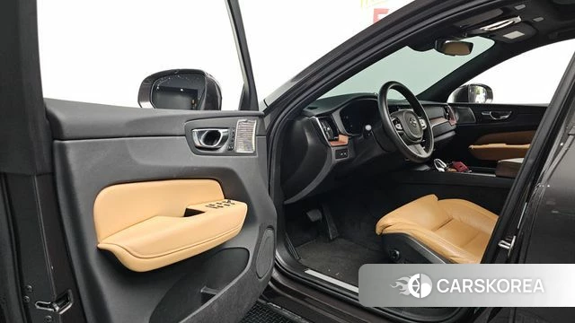 Volvo XC60 second Generation id 4921321 из Кореи 41