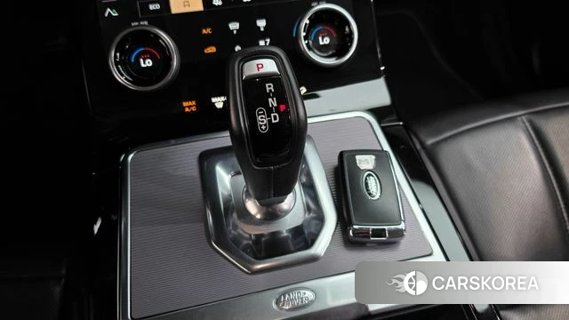 Land Rover Range Rover Evoque 2nd Generation id 5013045 из Кореи 32