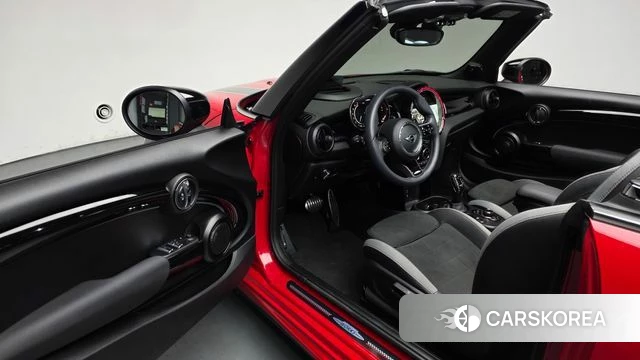Mini Cooper S Convertible id 5021347 из Кореи 37