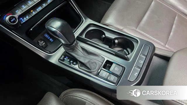 Hyundai Grandeur IG Hybrid id 5013675 из Кореи 19