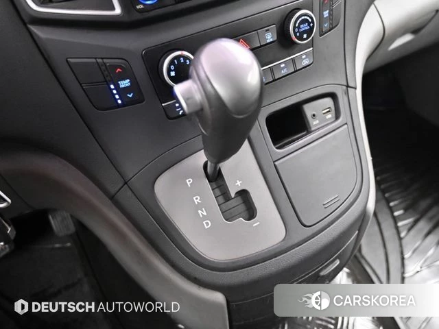 Hyundai The New Grand Starex id 4952856 из Кореи 19