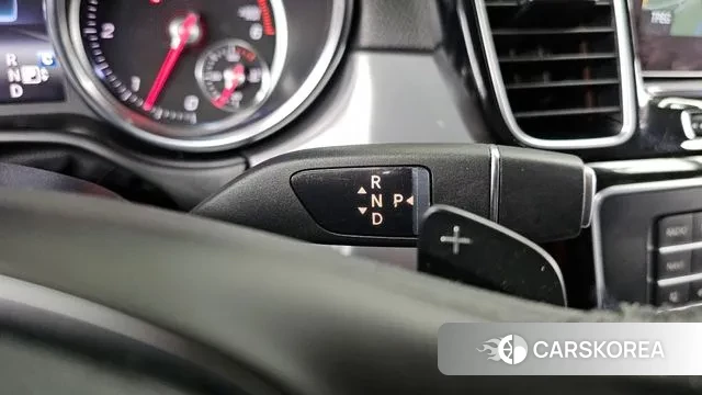 Mercedes-Benz GLE - Class W166 id 3641588 из Кореи 19