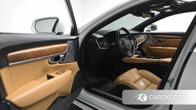 Volvo S90 id 4937301 из Кореи 38