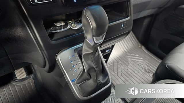 Hyundai Staria id 5002354 из Кореи 31