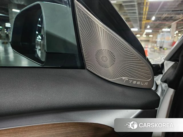 Tesla Model 3 id 4624690 из Кореи 19