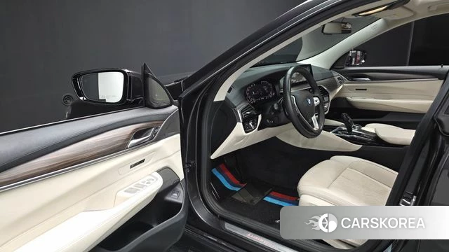 BMW 6 Series GT (G32) id 5035184 из Кореи 35