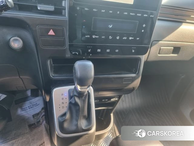Hyundai Staria id 5046610 из Кореи 15