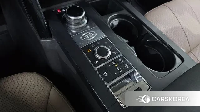 Land Rover Discovery 5 id 3270196 из Кореи 19