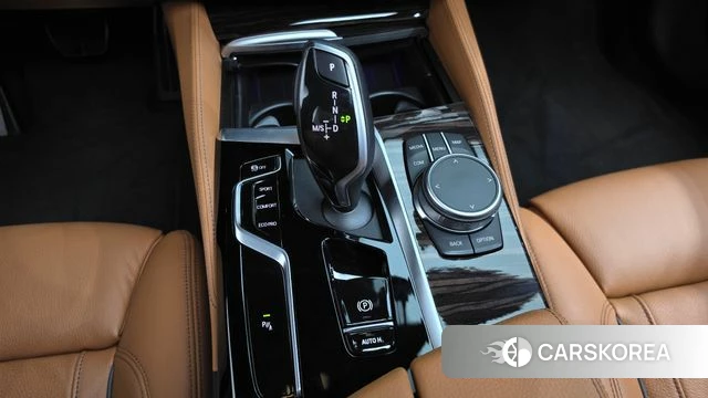 BMW 5 Series (G30) id 5002898 из Кореи 35