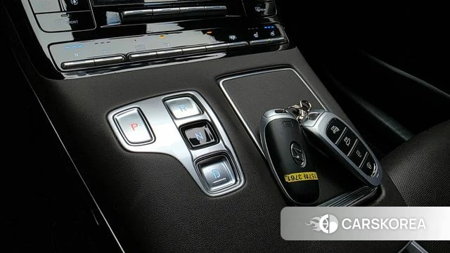 Hyundai The New Grandeur IG id 4542313 из Кореи 19