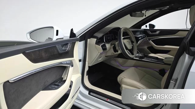 Audi A7 (4K) id 4936908 из Кореи 36