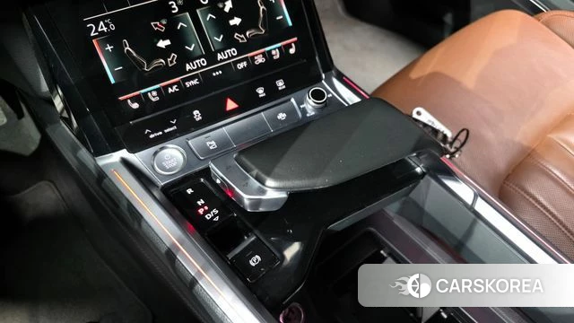 Audi e-Tron id 4923279 из Кореи 19