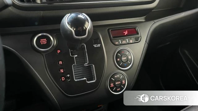 Kia The New Kia Ray id 5026232 из Кореи 32
