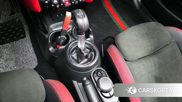 Mini Cooper S id 3766471 из Кореи 19