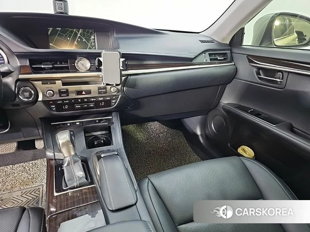Lexus New ES350 id 4907693 из Кореи 19