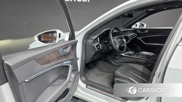 Audi A6 (C8) id 4682436 из Кореи 31
