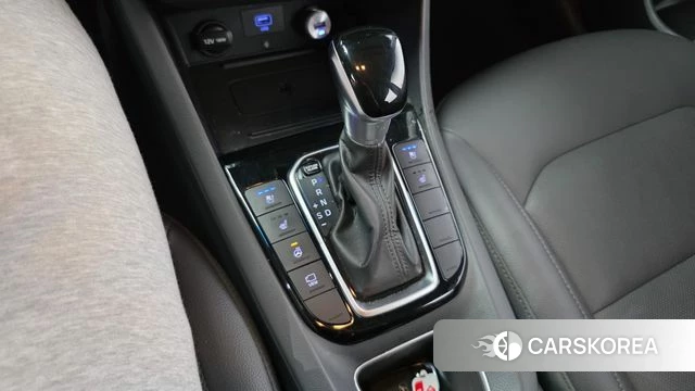 Hyundai The New Ionic Hybrid id 4595779 из Кореи 19