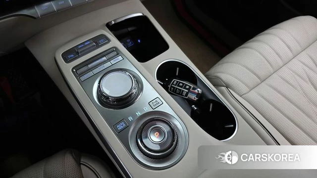 Genesis GV70 id 4951910 из Кореи 32