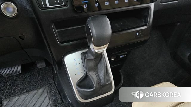 Hyundai Staria id 4687237 из Кореи 35