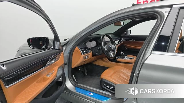 BMW 7 Series (G11) id 5040577 из Кореи 31