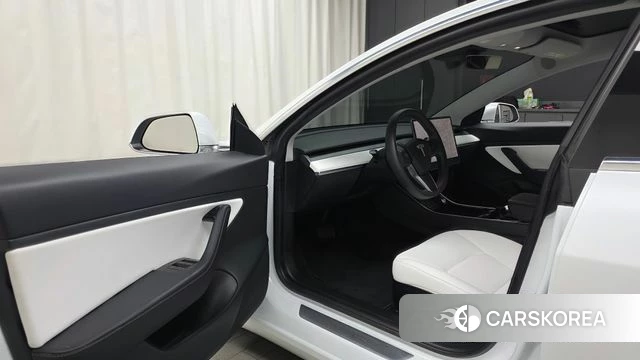 Tesla Model 3 id 5003759 из Кореи 29