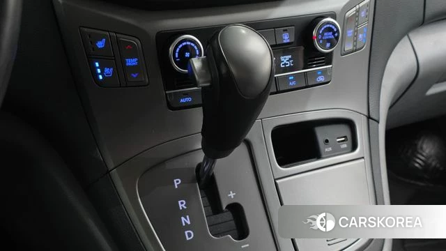 Hyundai The New Grand Starex id 4952514 из Кореи 19