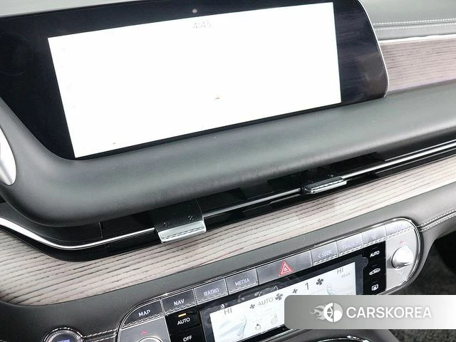 Genesis G90 (RS4) id 4947072 из Кореи 19