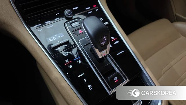 Porsche Panamera (971) id 4746332 из Кореи 34