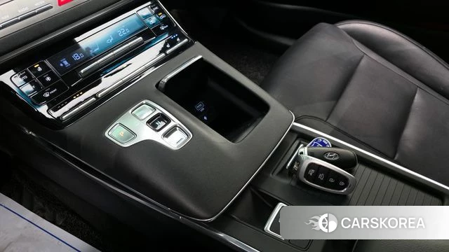 Hyundai The New Grandeur IG id 3873009 из Кореи 19