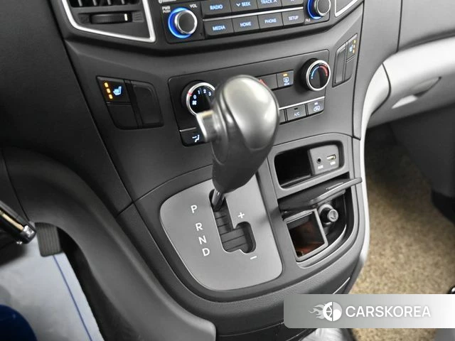 Hyundai The New Grand Starex id 5054075 из Кореи 19