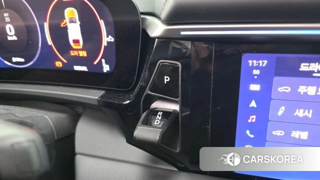 Porsche Makan EV id 4533159 из Кореи 19