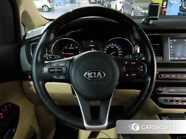 Kia The New Carnival id 5004041 из Кореи 19