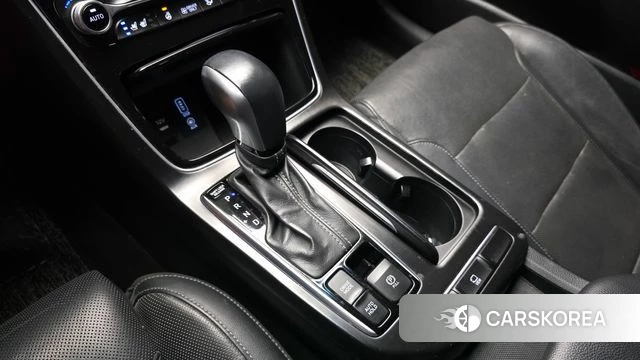 Hyundai Grandeur IG Hybrid id 4699003 из Кореи 30