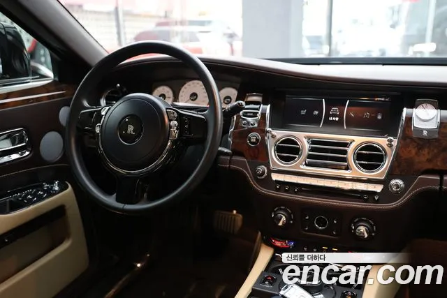 Rolls-Royce Ghost id 2573746 из Кореи 19